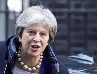 Υψηλή πιθανότητα «απόλυσης» της Τ.Μέι από τους «σκληρούς» του Brexit